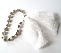 crystal bracelet with lace bow